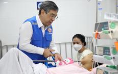 TPHCM chung tay tiếp sức 1.000 trẻ em mắc bệnh hiểm nghèo