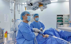 Gỡ 'nút thắt' hai bệnh lý dai dẳng cho người phụ nữ bị sa đa tạng chậu phức tạp