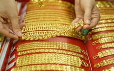 Chốt giá vàng hôm nay ngày 5/7 tăng rất mạnh, người mua vẫn lỗ