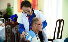 Hơn 700 người dân vùng biên được khám bệnh, cấp thuốc miễn phí trong Chiến dịch Mùa hè xanh 2026