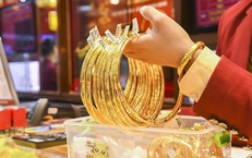 Chốt giá vàng hôm nay ngày 6/7 giảm mạnh trở lại