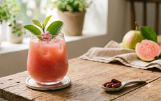 Lợi ích khi uống nước ép ổi với thuốc bổ sung sắt cho người bị thiếu máu