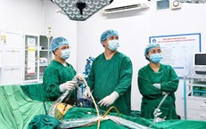 Cấp cứu bệnh nhân cùng lúc viêm ruột thừa và chửa ngoài tử cung vỡ