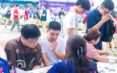 Đề xuất bổ sung đối tượng miễn học phí, giữ nguyên trần học phí