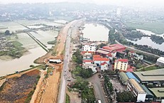 Vì sao thi công Quốc lộ 6 đoạn qua chỗ làm, chỗ bỏ?