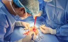 Nam sinh 15 tuổi bị vỡ tinh hoàn, đừng chủ quan với chấn thương vùng bìu