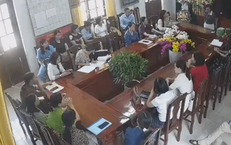 Xác minh vụ hiệu trưởng đập bàn, ném cốc, mắng 'ăn cháo đá bát' ở Ninh Bình