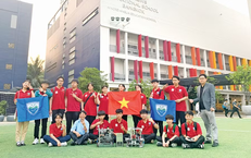 Phụ huynh, học sinh háo hức chờ đón năm học mới ở trường học chất lượng cao