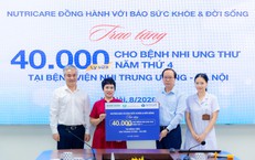 Báo Sức khỏe &amp; Đời sống và Nutricare trao 40.000 ly sữa tiếp thêm động lực cho bệnh nhi ung thư