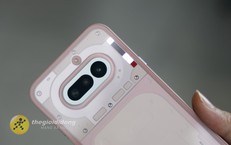 Cận cảnh Nothing Phone (4a): Món ngon mới cho phân khúc cận cao cấp