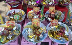 Thị trường mùa Vu Lan: Sức mua tăng nhẹ, hàng hóa phong phú