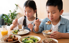 5 dưỡng chất quan trọng cần bổ sung cho học sinh khi vào năm học mới