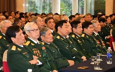 Nghỉ hưu trước hạn, sĩ quan được trợ cấp 5 tháng lương/năm