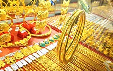 Chốt giá vàng hôm nay ngày 27/8 tiếp đà giảm mạnh