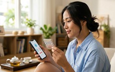 Sát ngày đi du lịch, có thể uống thuốc để lùi kỳ kinh?