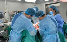Chủ quan với bất thường ở vùng 'khó nói'... đến viện khám đã phát hiện ung thư