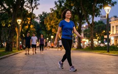8 thói quen đơn giản buổi tối giúp phụ nữ trung niên khỏe đẹp hơn