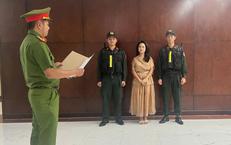 Ca sĩ Phương Diễm Huyền bị khởi tố vì xâm phạm bản quyền tác giả