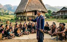 Chính sách đối với người có uy tín trong vùng đồng bào dân tộc thiểu số