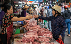 Kinh tế vĩ mô tháng 7 tích cực, giá tiêu dùng giảm