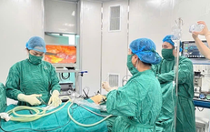 Vỡ nang buồng trứng khiến ổ bụng đầy máu, người phụ nữ 29 tuổi được cứu trong gang tấc