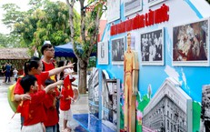 Hàng nghìn người về thăm quê Bác dịp Quốc khánh