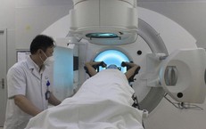 Bộ Y tế yêu cầu Bệnh viện E làm rõ phản ánh 'kẹp tiền vào sổ' để được xạ trị sớm