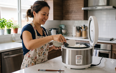 Tại sao cùng một bát cơm ăn buổi sáng tốt hơn buổi tối?