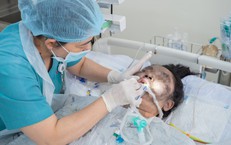 Thiếu nữ bỏng 91% cơ thể, nguy kịch sau vụ cháy nhà 4 tầng tại TPHCM