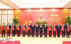 Công bố 12 quyết định của Bộ Chính trị, Ban Bí thư về công tác cán bộ