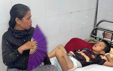 Thương cảnh bé trai ở Huế mắc u ác tính, mẹ bệnh tật không thể chăm con
