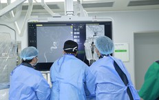 Can thiệp thành công căn bệnh ví như 'quả bom nổ chậm' ẩn sau những cơn đau đầu