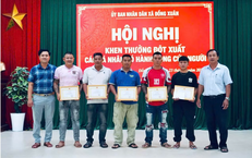 Thiếu niên 14 tuổi gặp nạn giữa sông Kỳ Lộ, 5 người dân lao ra cứu