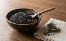 4 loại hạt giàu chất xơ rất tốt cho người bị táo bón