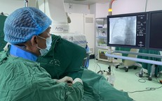Người giữ lại thời gian: Bản tráng ca về y đức giữa lằn ranh sinh tử