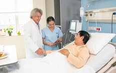 Điều gì khiến bác sĩ tuổi 40-45 được bệnh viện ưu tiên tuyển dụng?