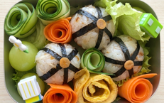 Chuẩn bị hộp cơm trưa cho con đủ chất và bắt mắt
