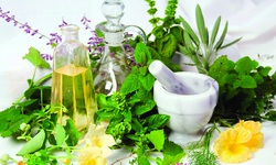 X&#244;ng hơi bằng thảo dược n&#226;ng cao sức khỏe trong m&#249;a dịch