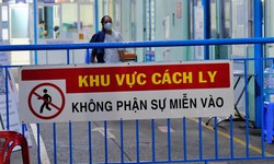 4 c&#244;ng nh&#226;n dương t&#237;nh, H&#224; Nội nhận định g&#236; về nguy cơ l&#226;y nhiễm ở BVĐK H&#224; Đ&#244;ng?
