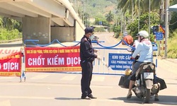 Khánh Hòa: Nhiều người ra đường không đúng quy định, tăng cường kiểm soát, xử phạt