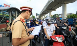 H&#224; Nội lại chưa bắt buộc người d&#226;n sử dụng giấy đi đường mới từ ng&#224;y 8/9