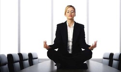 Thiền tập gi&#250;p nh&#226;n vi&#234;n y tế trụ vững ở nơi l&#224;m việc