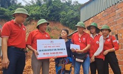 Hơn 6,7 tỷ đồng hỗ trợ người d&#226;n bị ảnh hưởng bởi mưa lũ tại TP Đ&#224; Nẵng