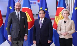 Thủ tướng dự Hội nghị Cấp cao kỷ niệm 45 năm quan hệ ASEAN-EU