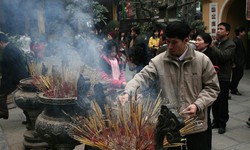 Chọn hương thắp an to&#224;n ng&#224;y Tết, tr&#225;nh hại sức khỏe