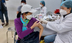 Thanh H&#243;a: Đẩy nhanh ti&#234;m chủng vaccine COVID-19 mũi bổ sung cho người d&#226;n