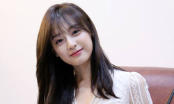 Th&#243;i quen duy tr&#236; l&#224;n da đẹp kh&#244;ng t&#236; vết của Kim Ji Won &quot;Hậu duệ mặt trời&quot;