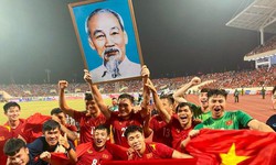 Tự h&#224;o gi&#226;y ph&#250;t đăng quang của U23 Việt Nam tại SEA Games 31