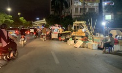 Cầu Mới của thủ đô trở thành nơi họp chợ