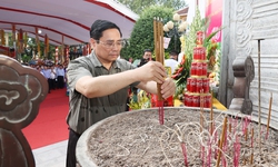 Tưởng nhớ, tri &#226;n c&#225;c anh h&#249;ng, liệt sĩ hi sinh ở chiến trường L&#224;o